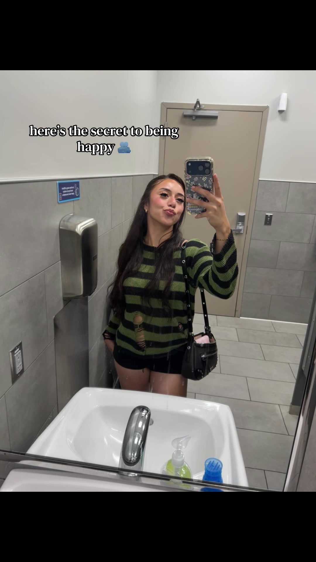 @Ana