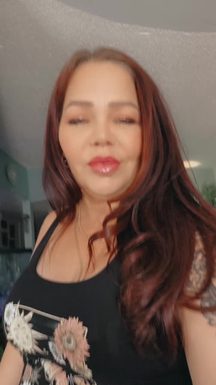 @SheilaA520