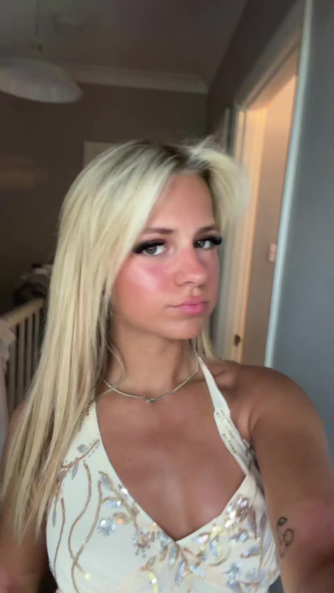 @𝐿𝒮𝒯