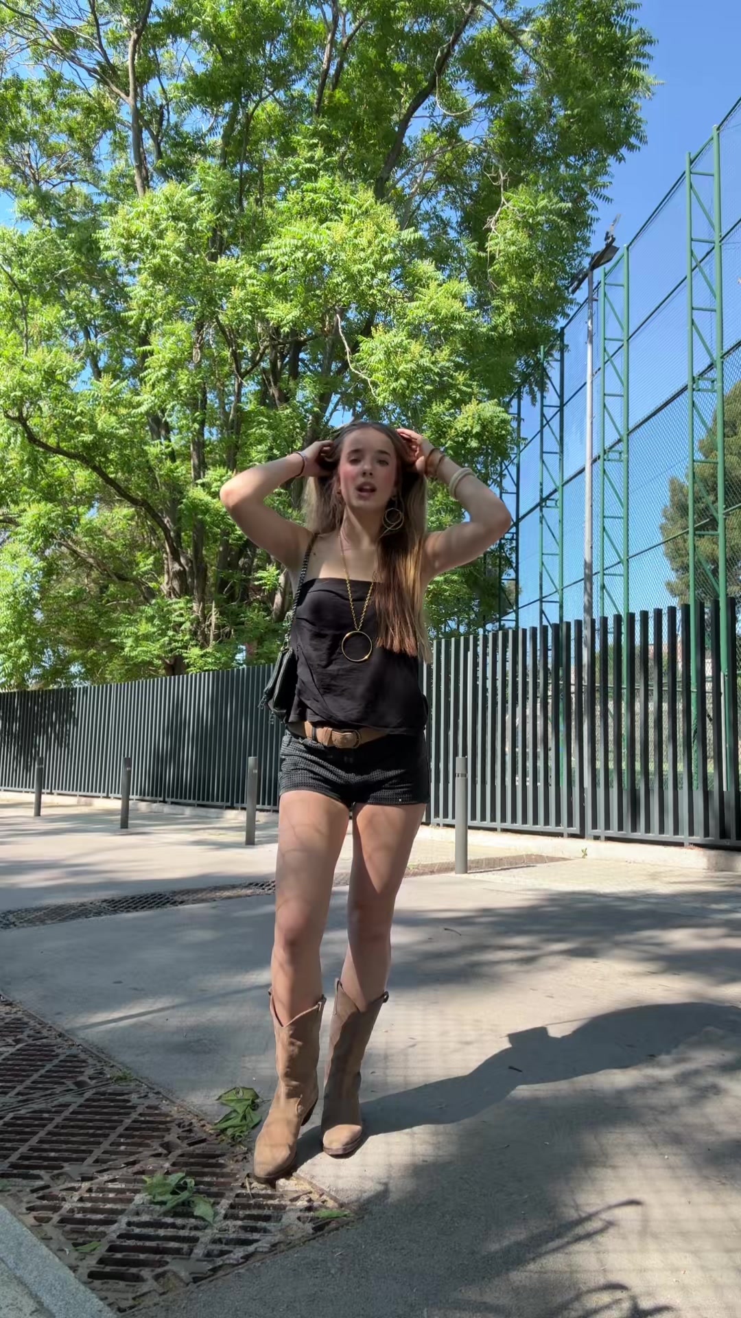 @vandevibras