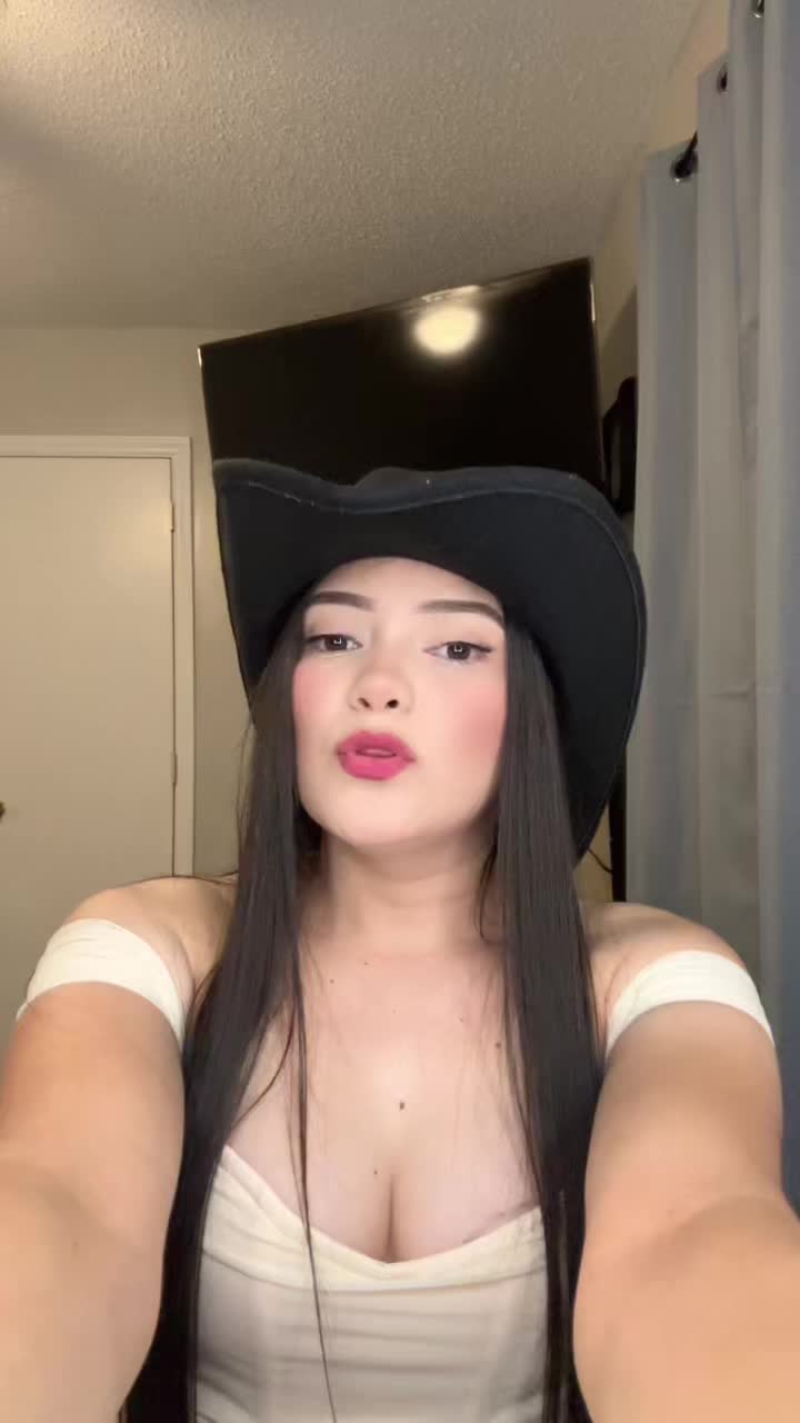 @️
