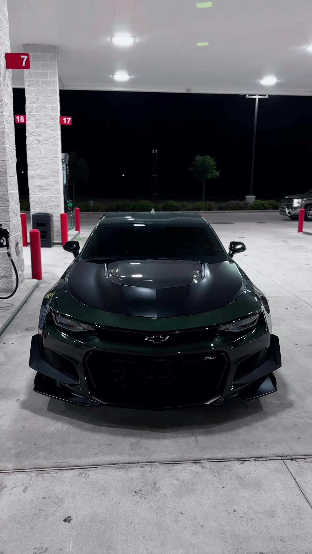 @R1CHZL1