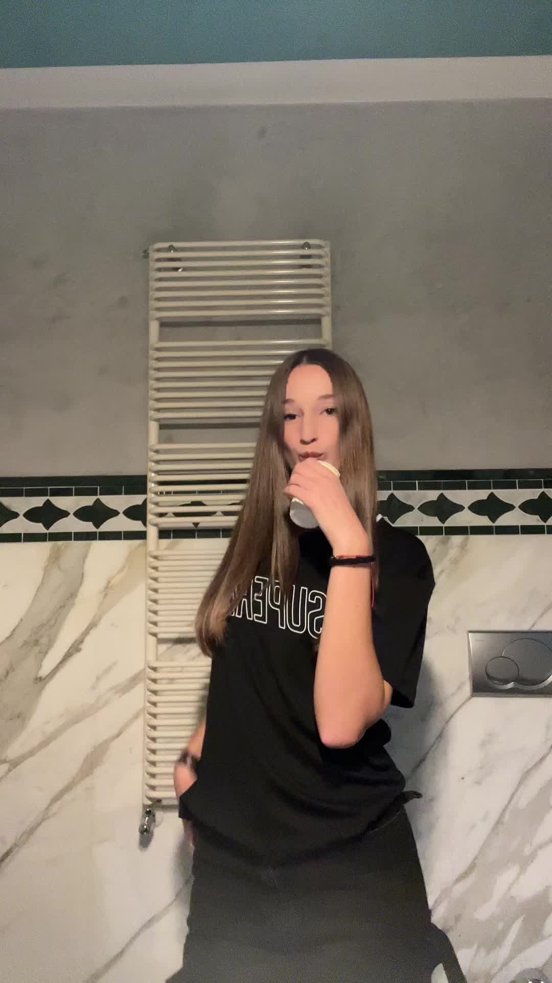 @Ally👸🏼