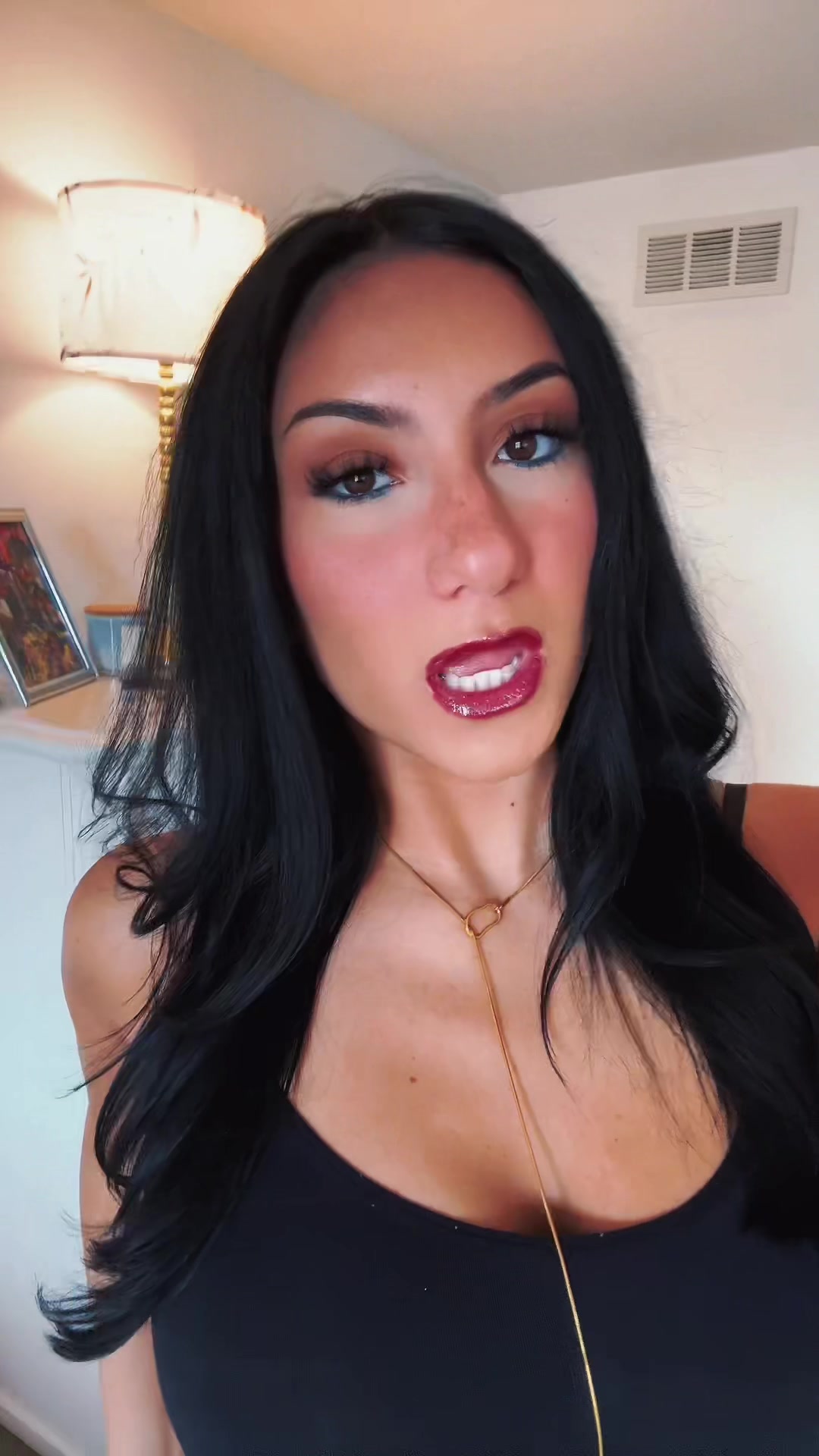 @Sophia💋🖤