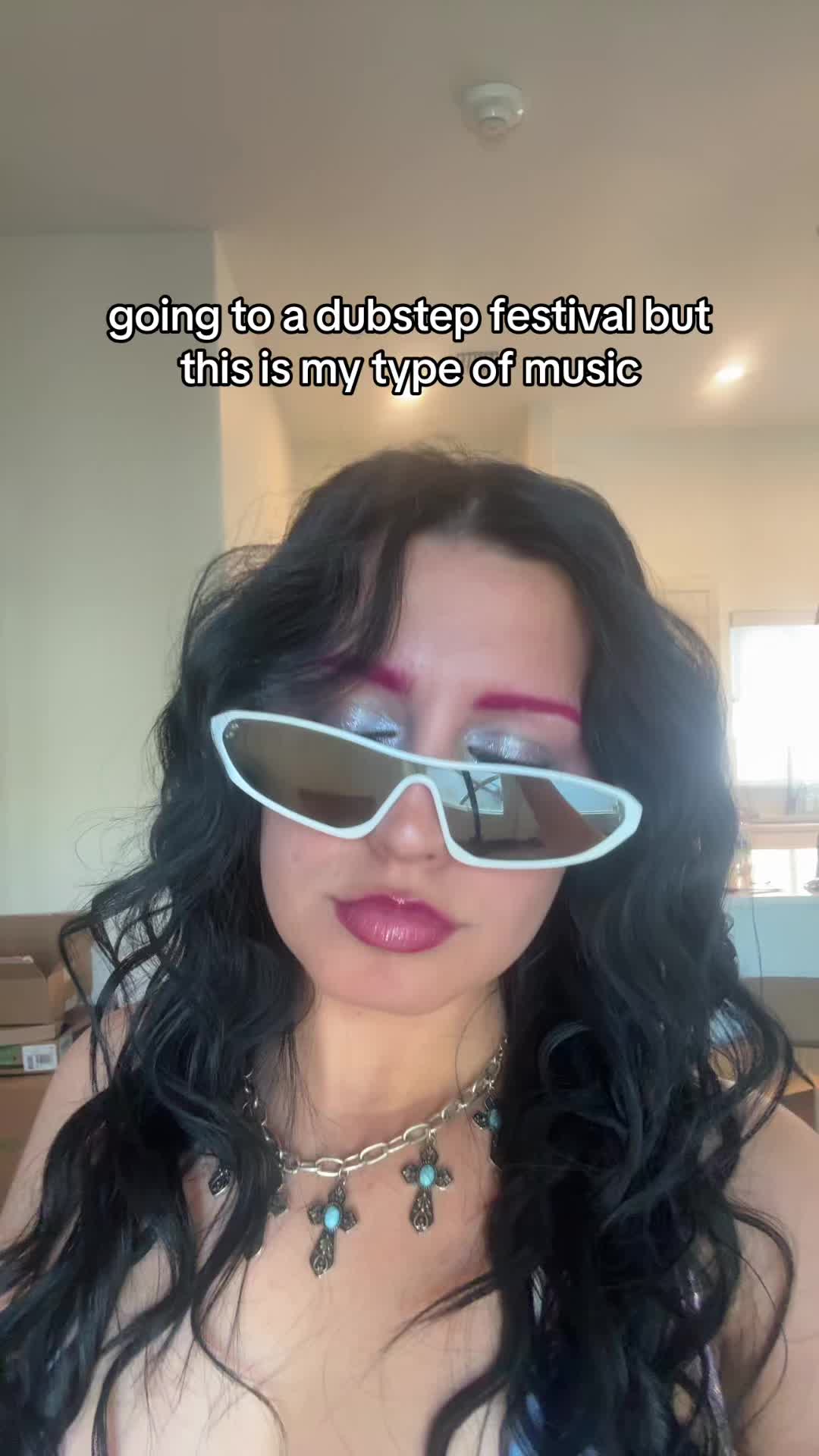 @pink eyebrows