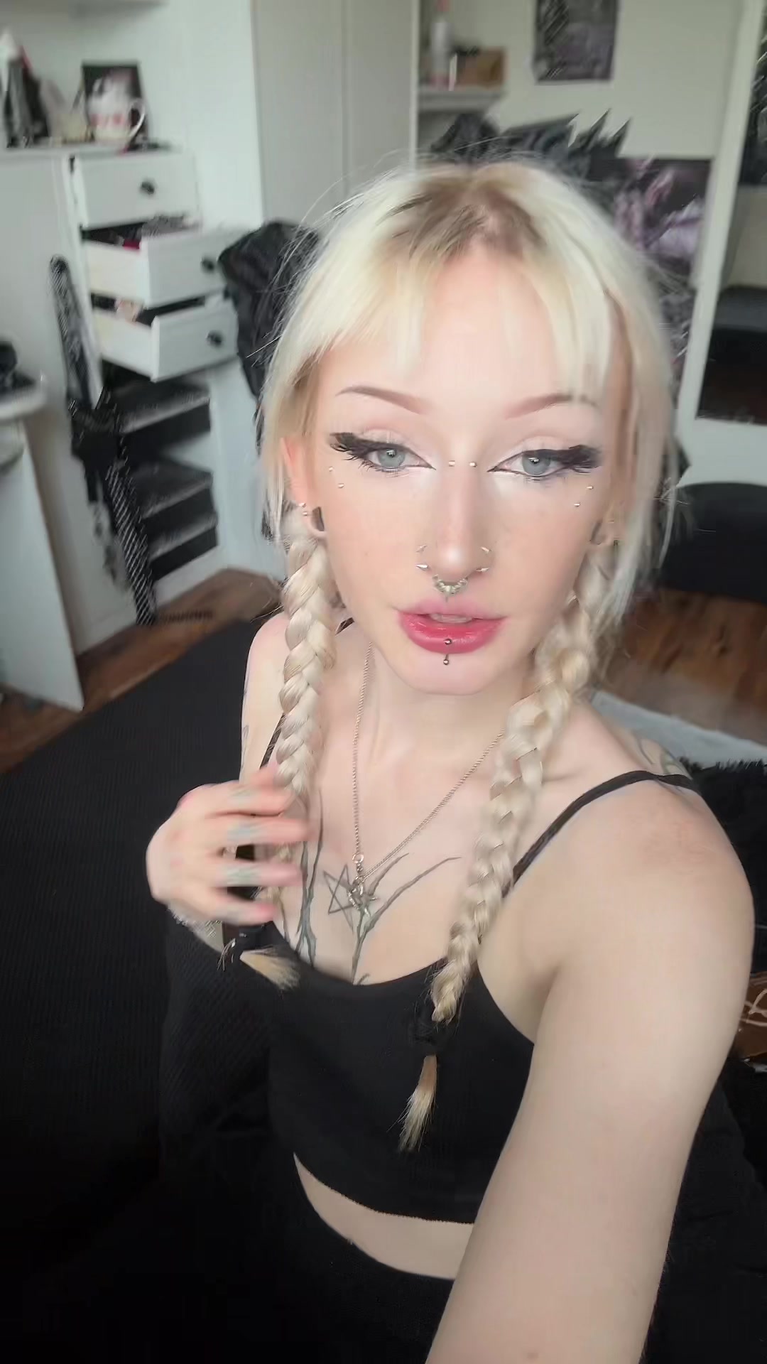 @Vindyna