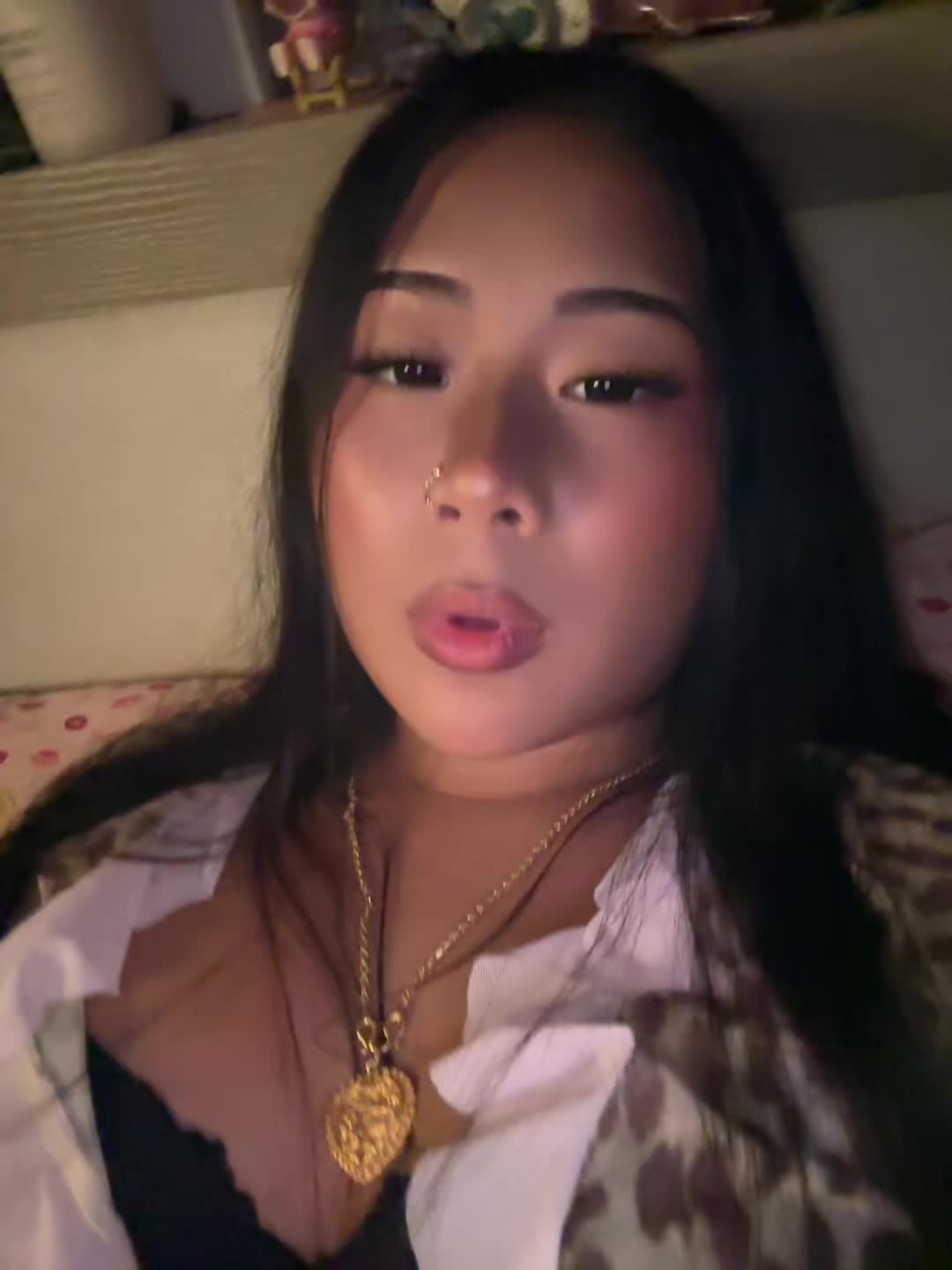 @kat<3
