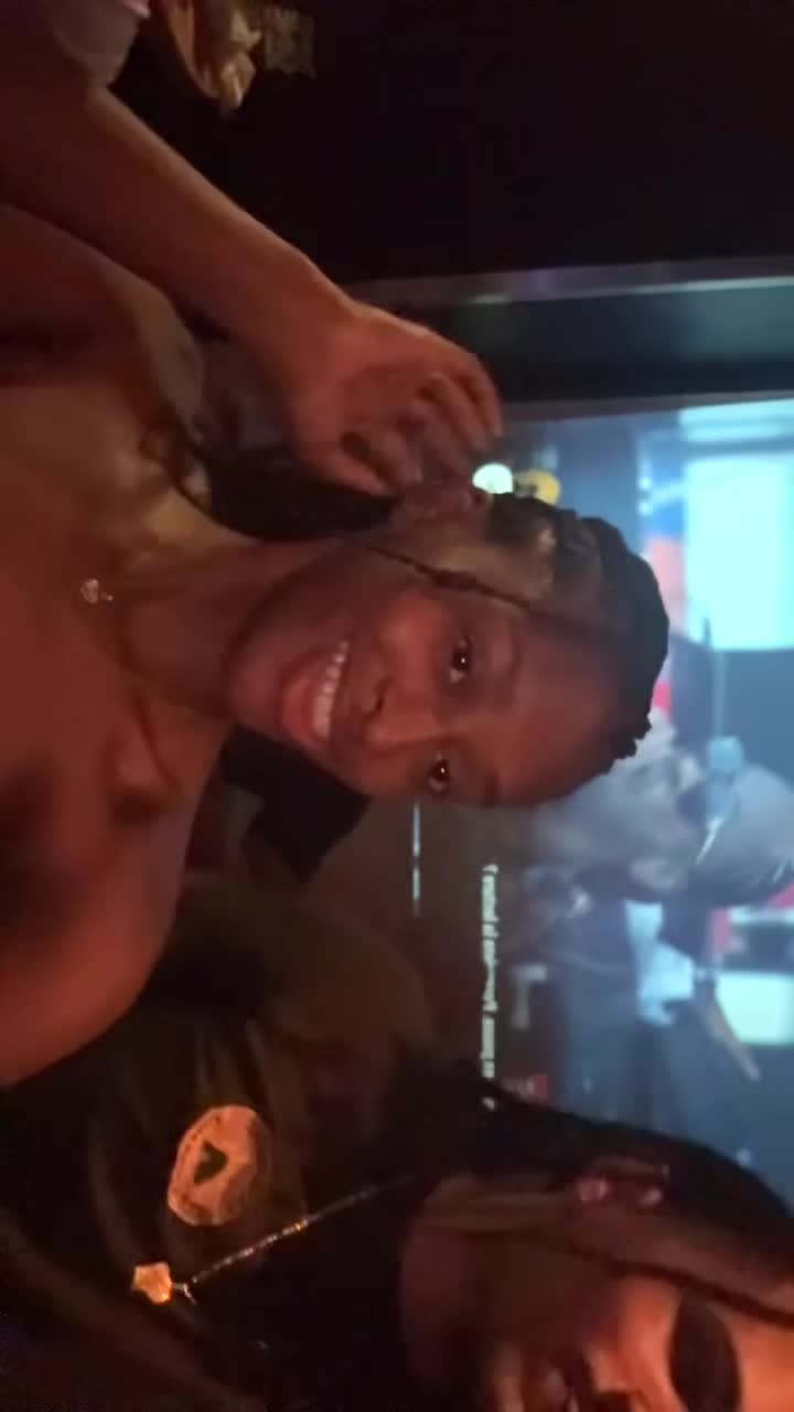 @Léa