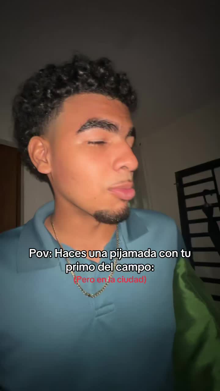 @Alexiño