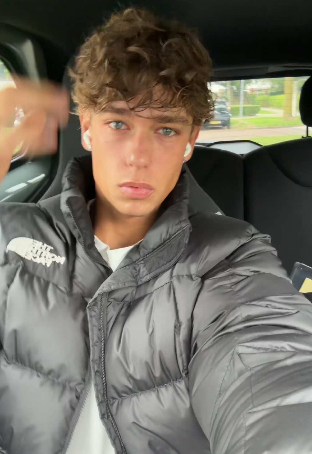 @Semdenhartog
