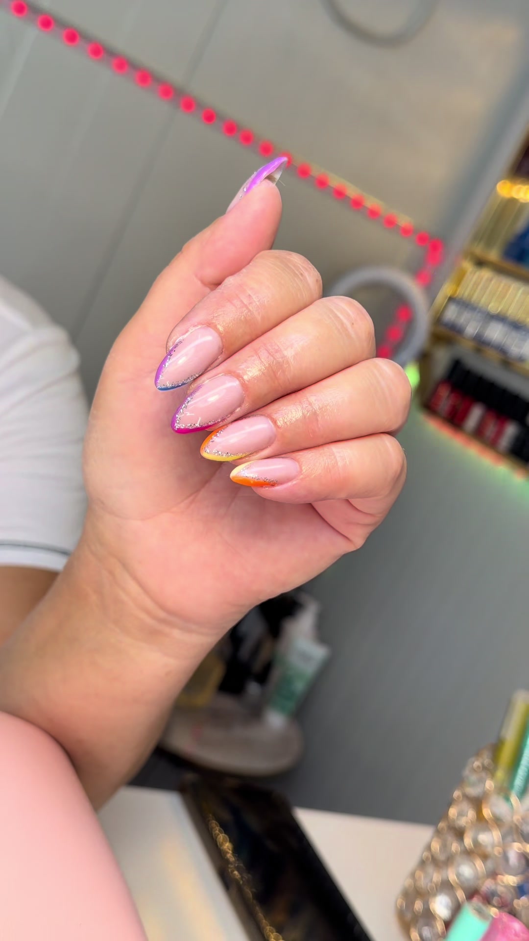 @Ati Nails Studio