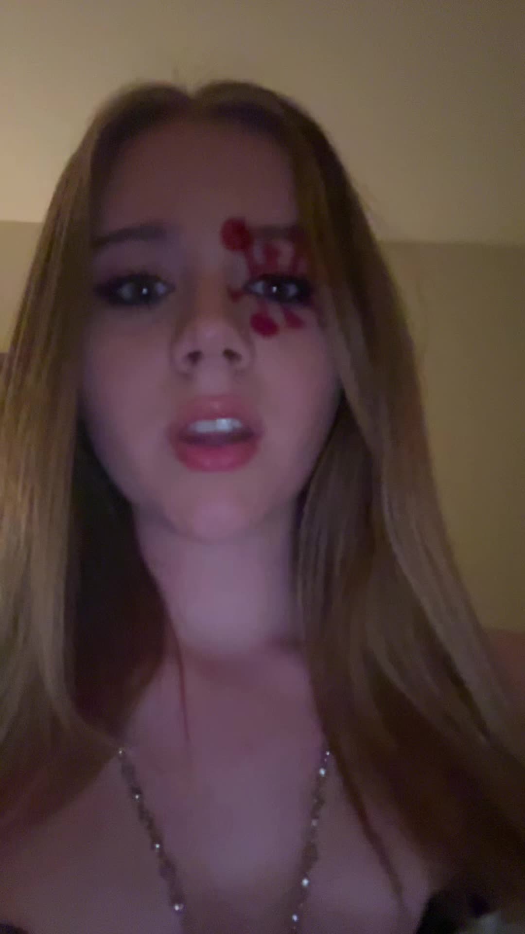@Poppy🧏&zwj;♀️