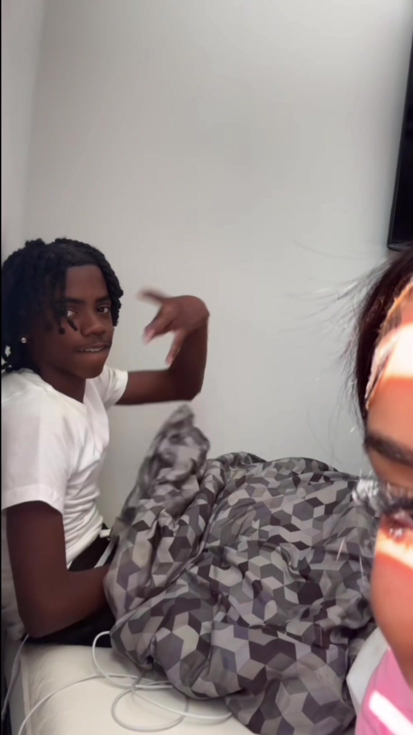 @Kash0ut