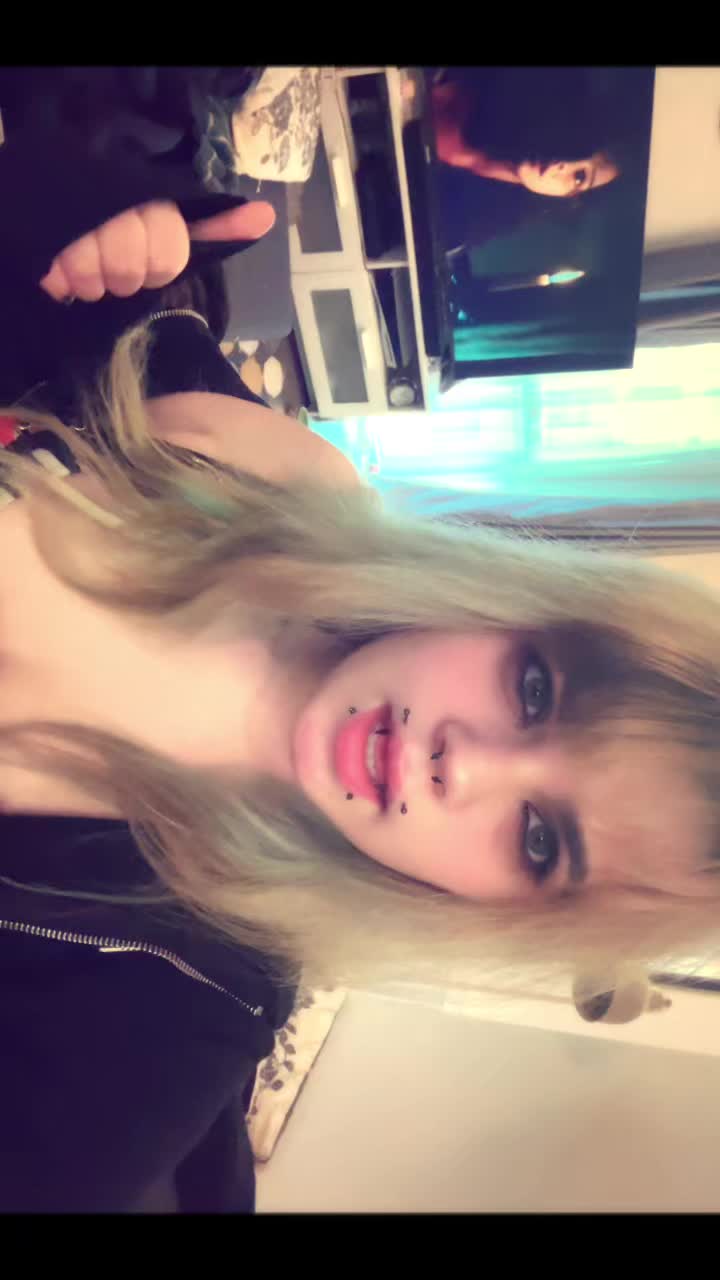 @🦷