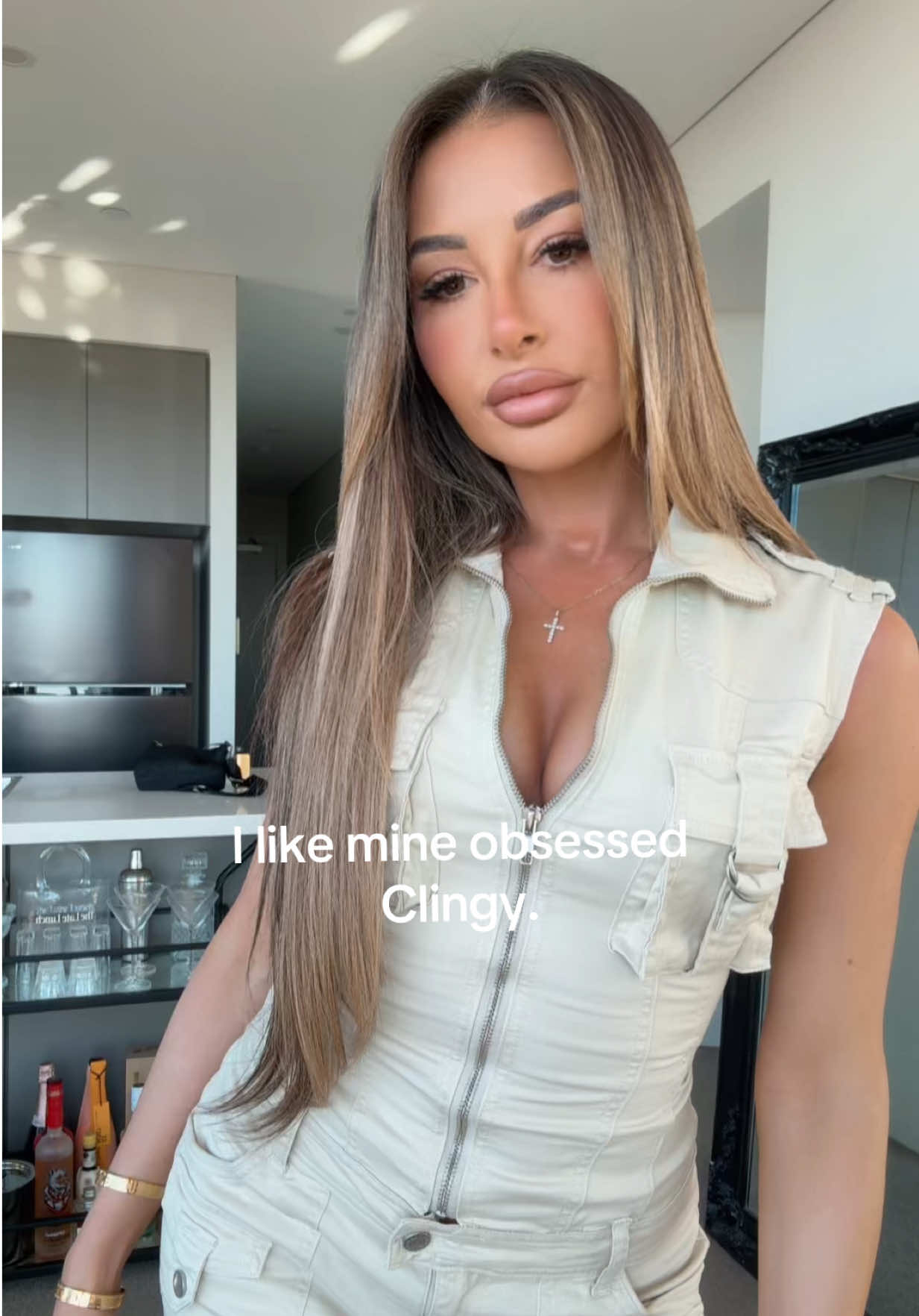 @SARAHEMILIAOFFICIAL