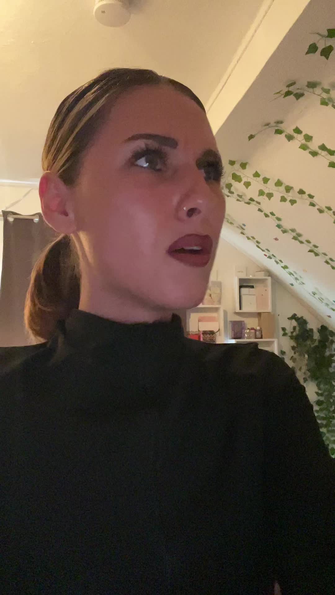 @ℳ𝒶𝓇𝒾𝑒