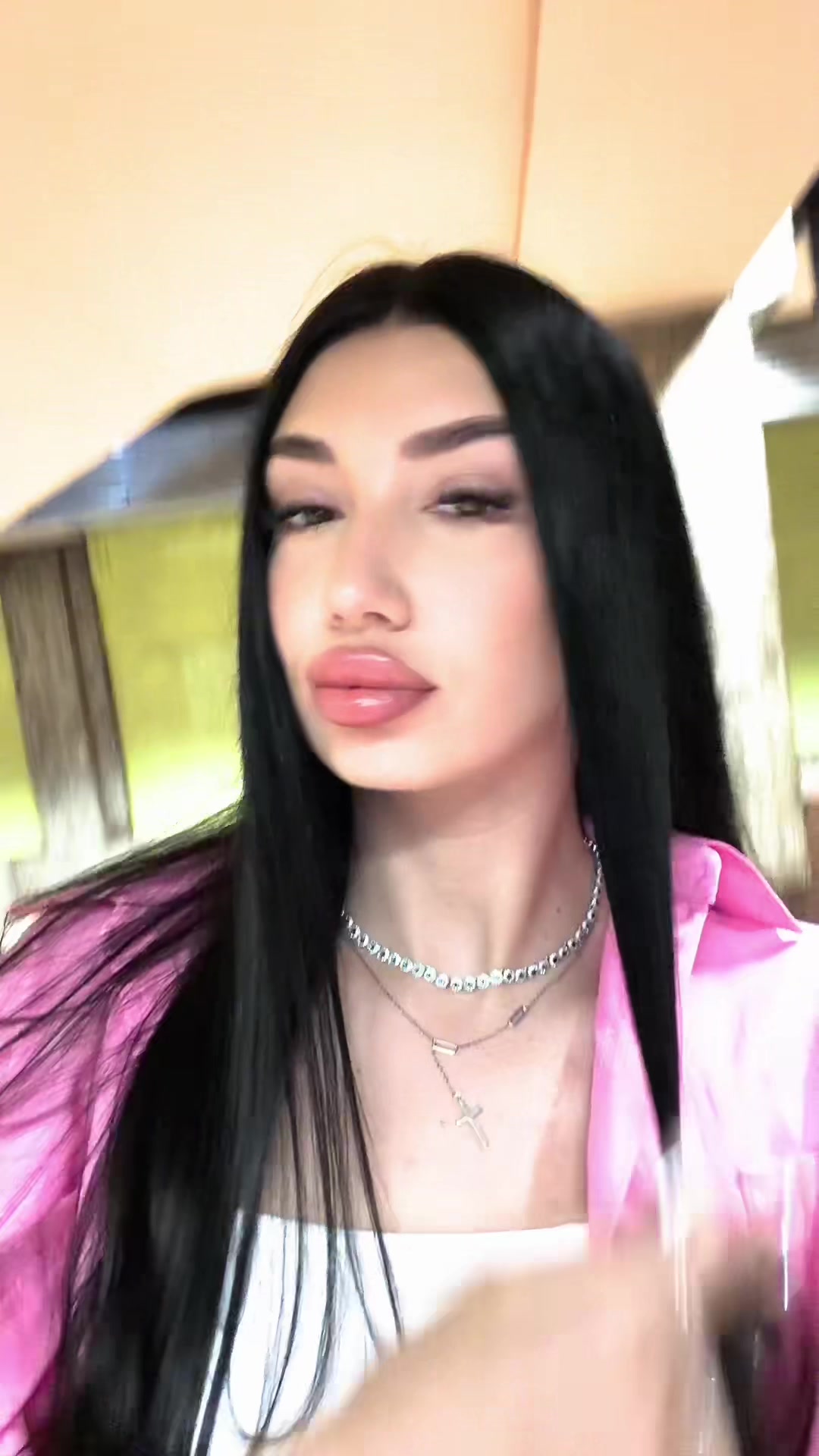 @iuliavrn_