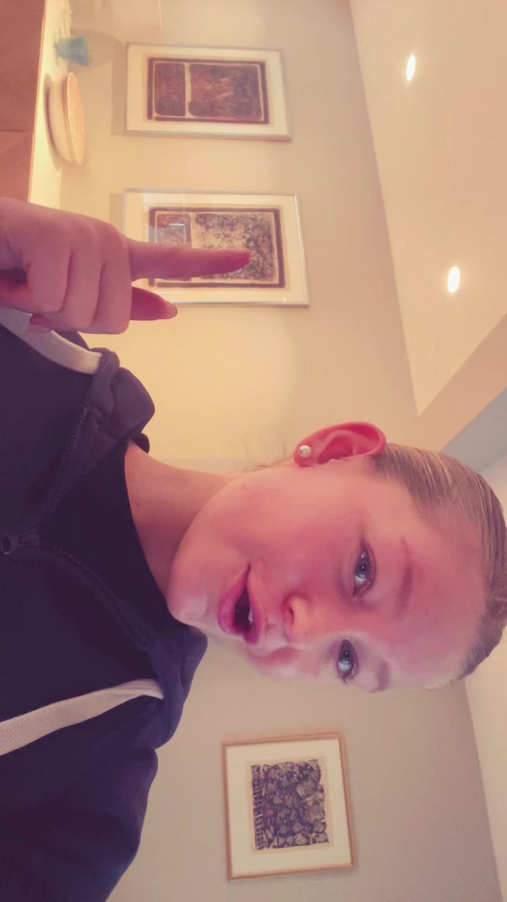 @Kajsa🦦