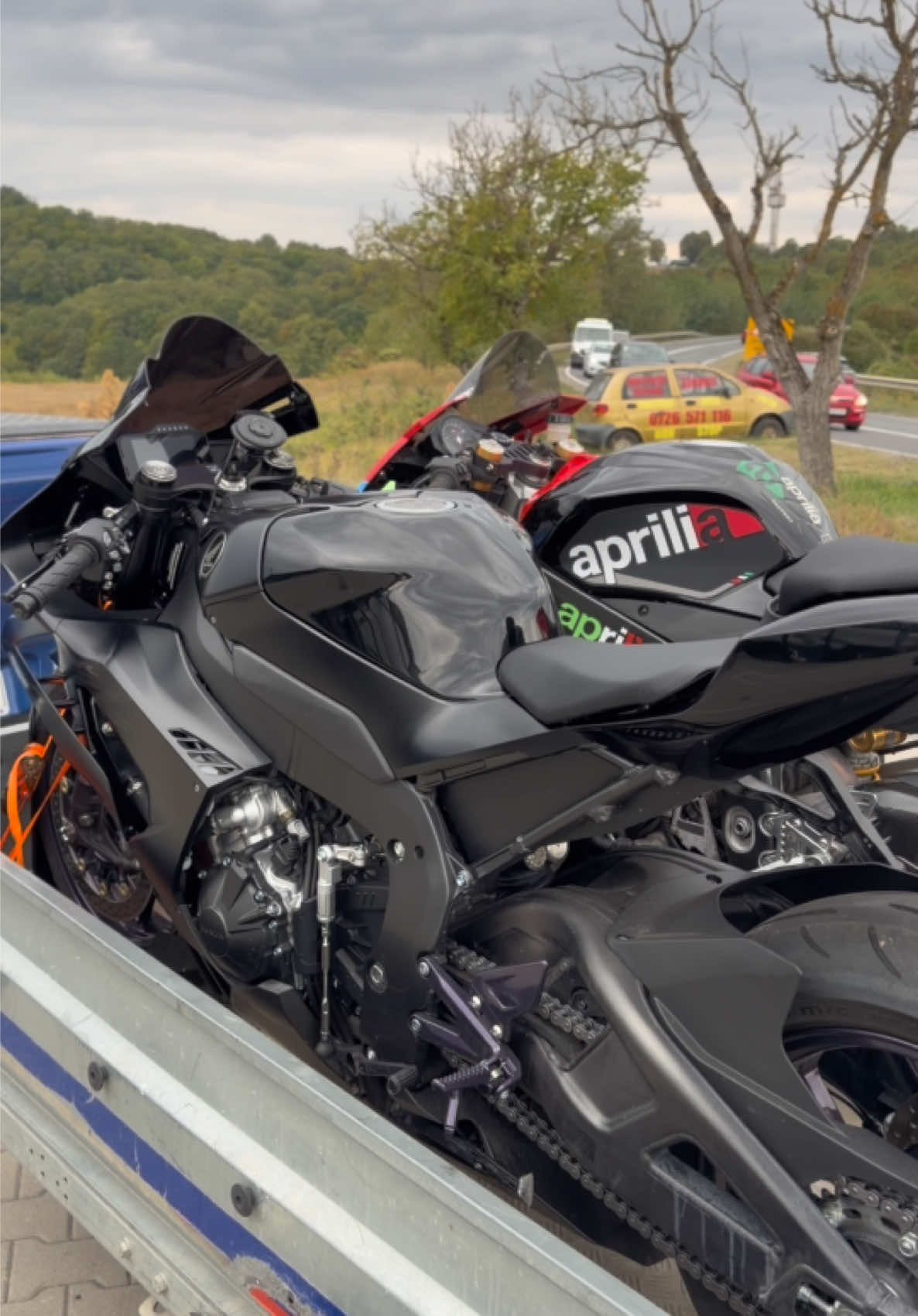 @Teodora | Fireblade RR-R