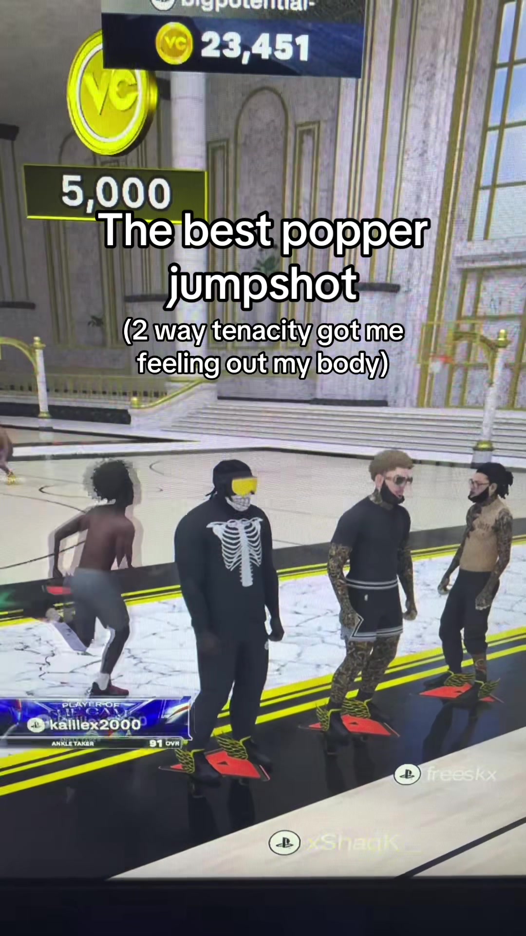 @⃟