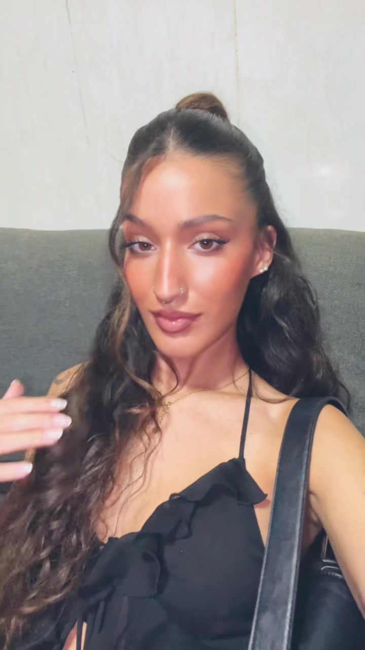 @Iratxee