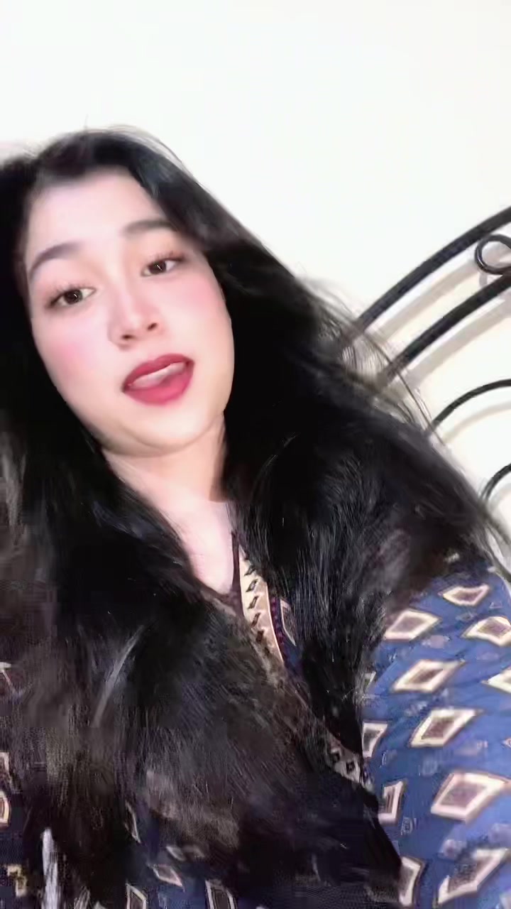 @seeratlive8