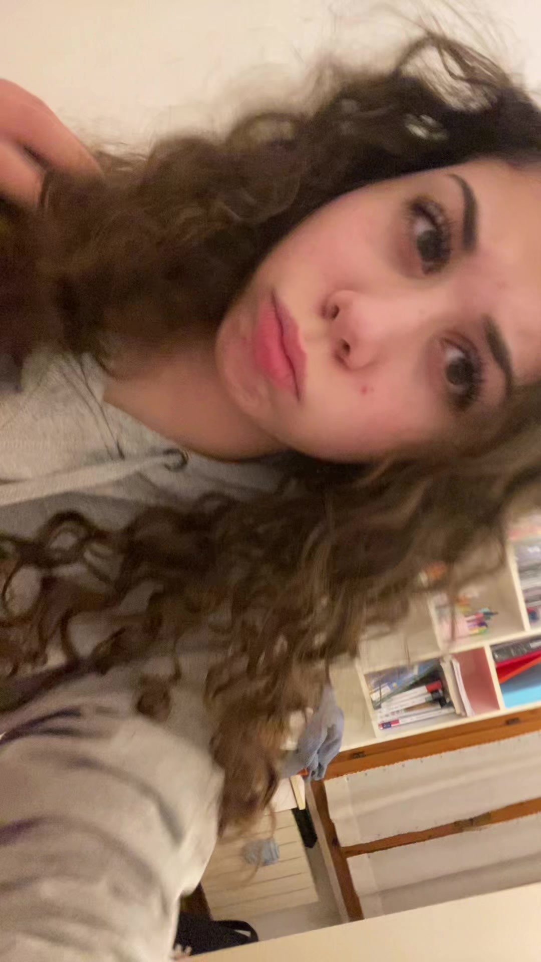 @ale🦢