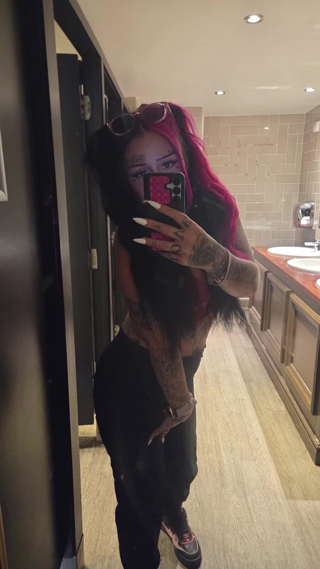 @Tanisha Louise