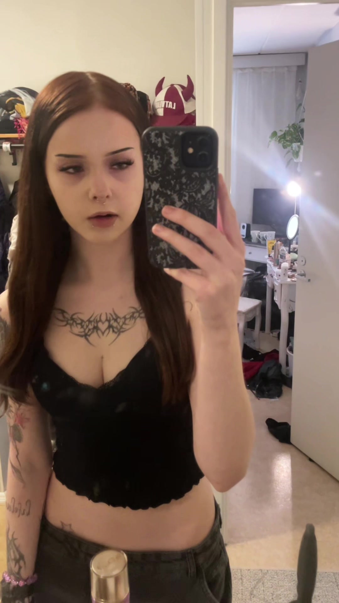 @Alisa