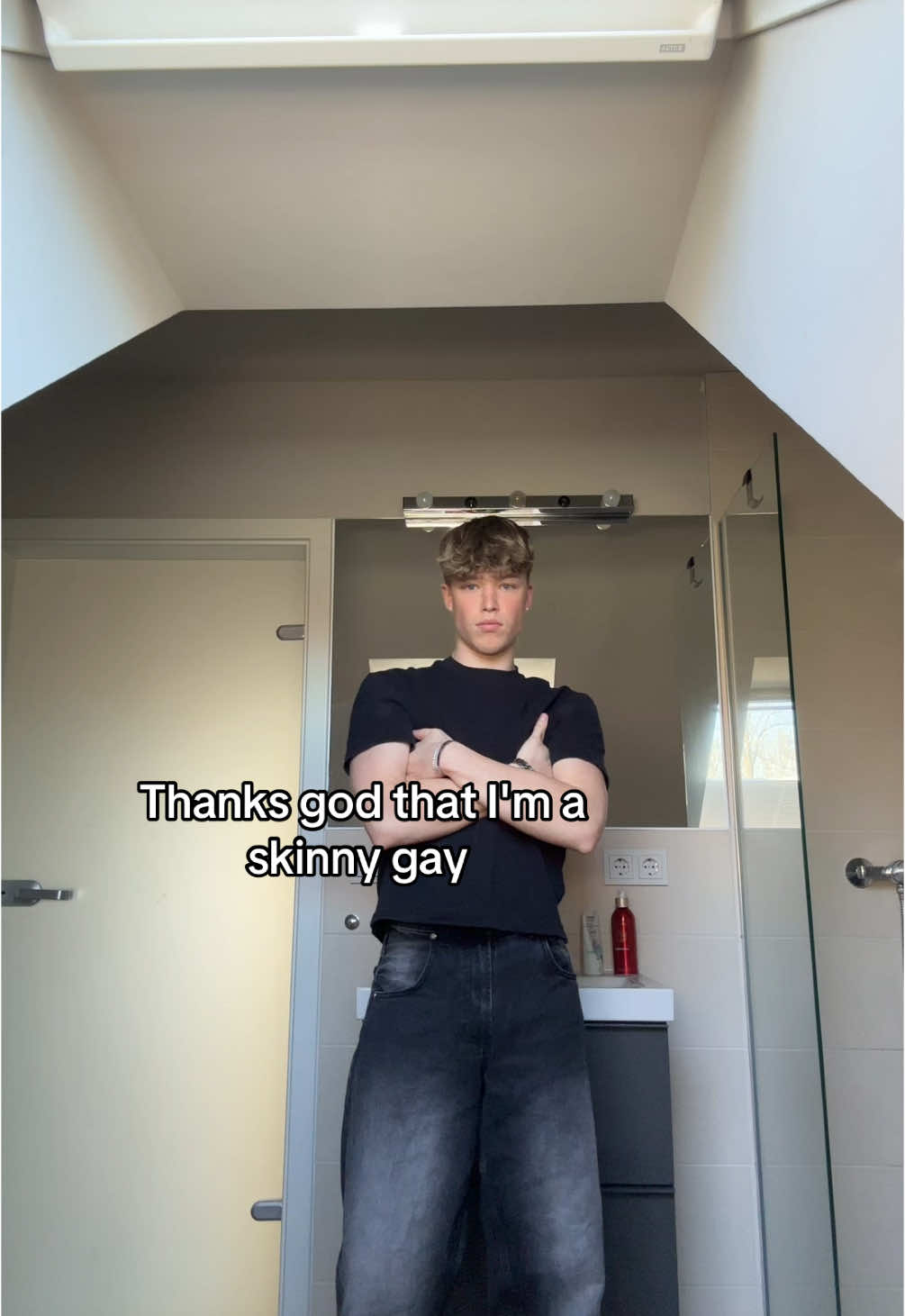 @thereallevitwin_k