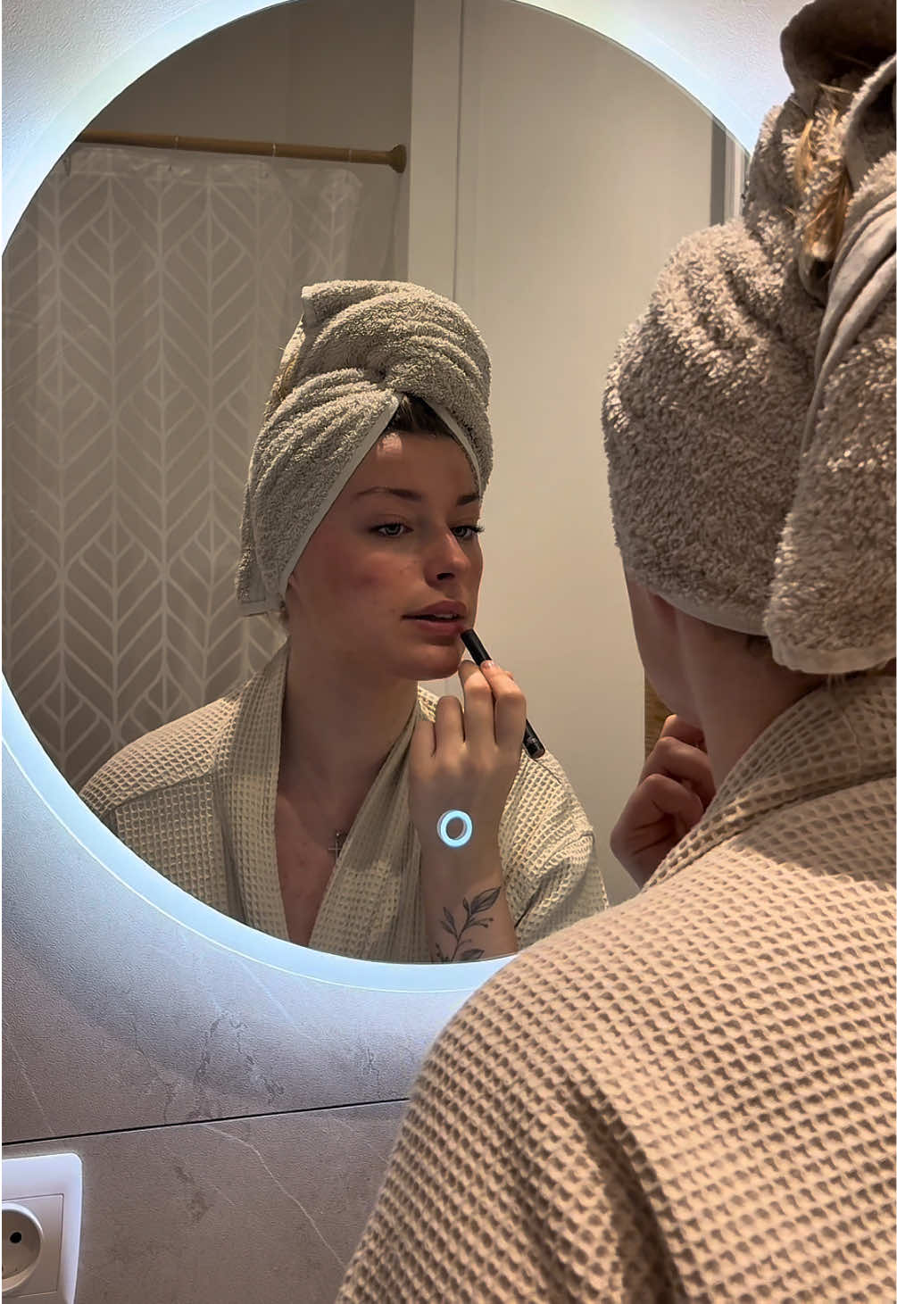 @strongandglow