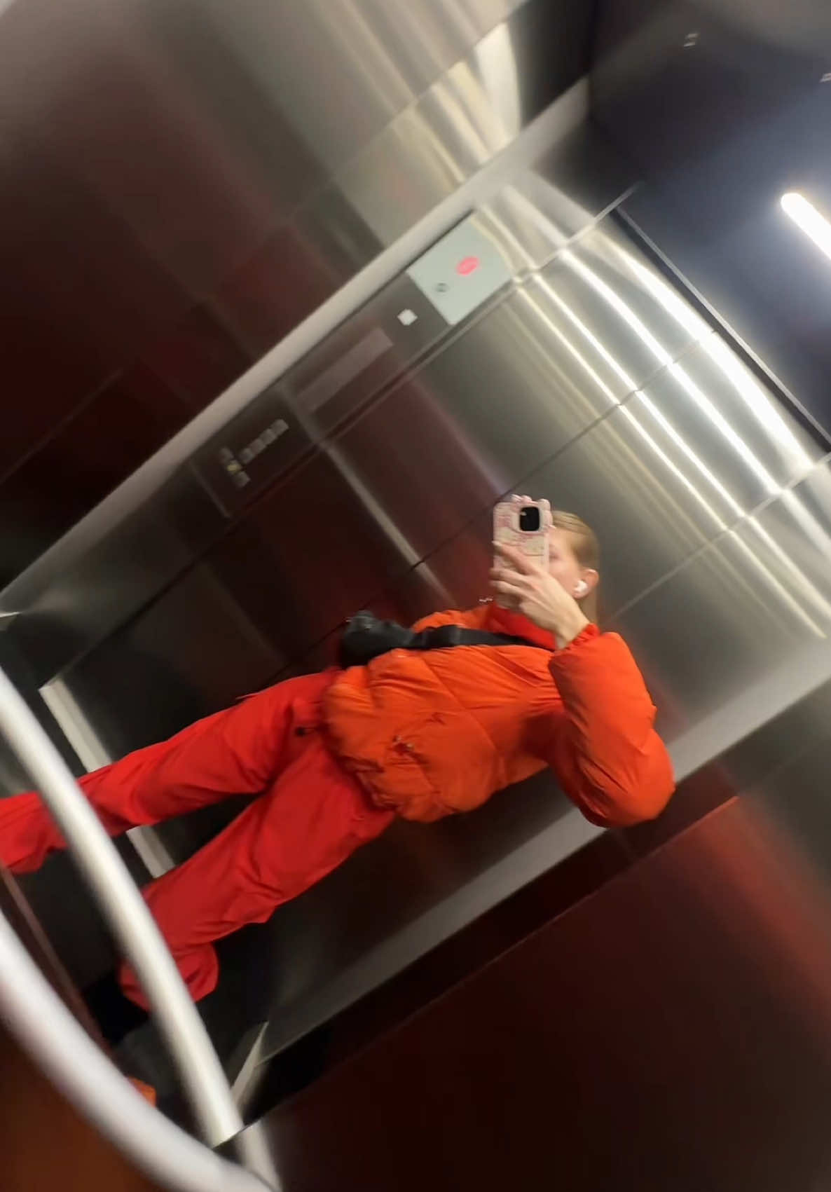 @ellanatalits