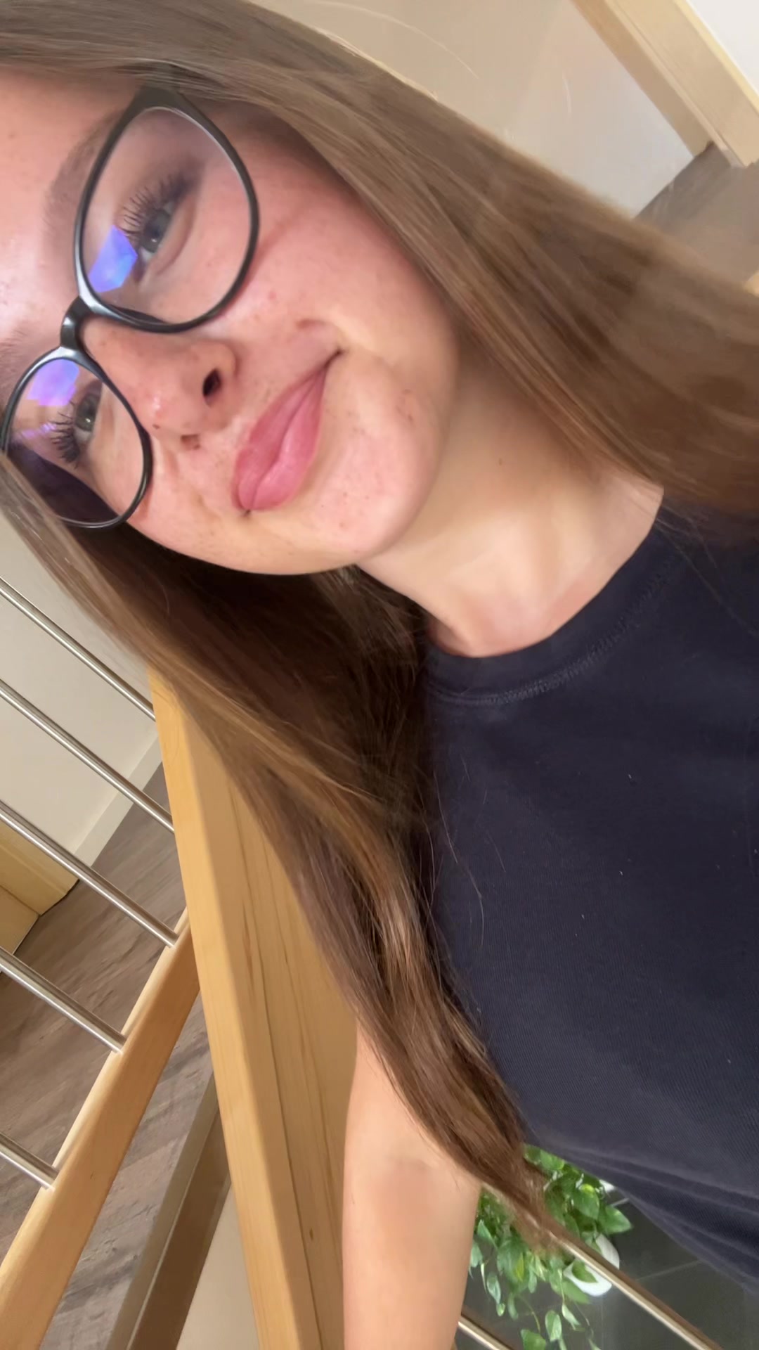 @laura