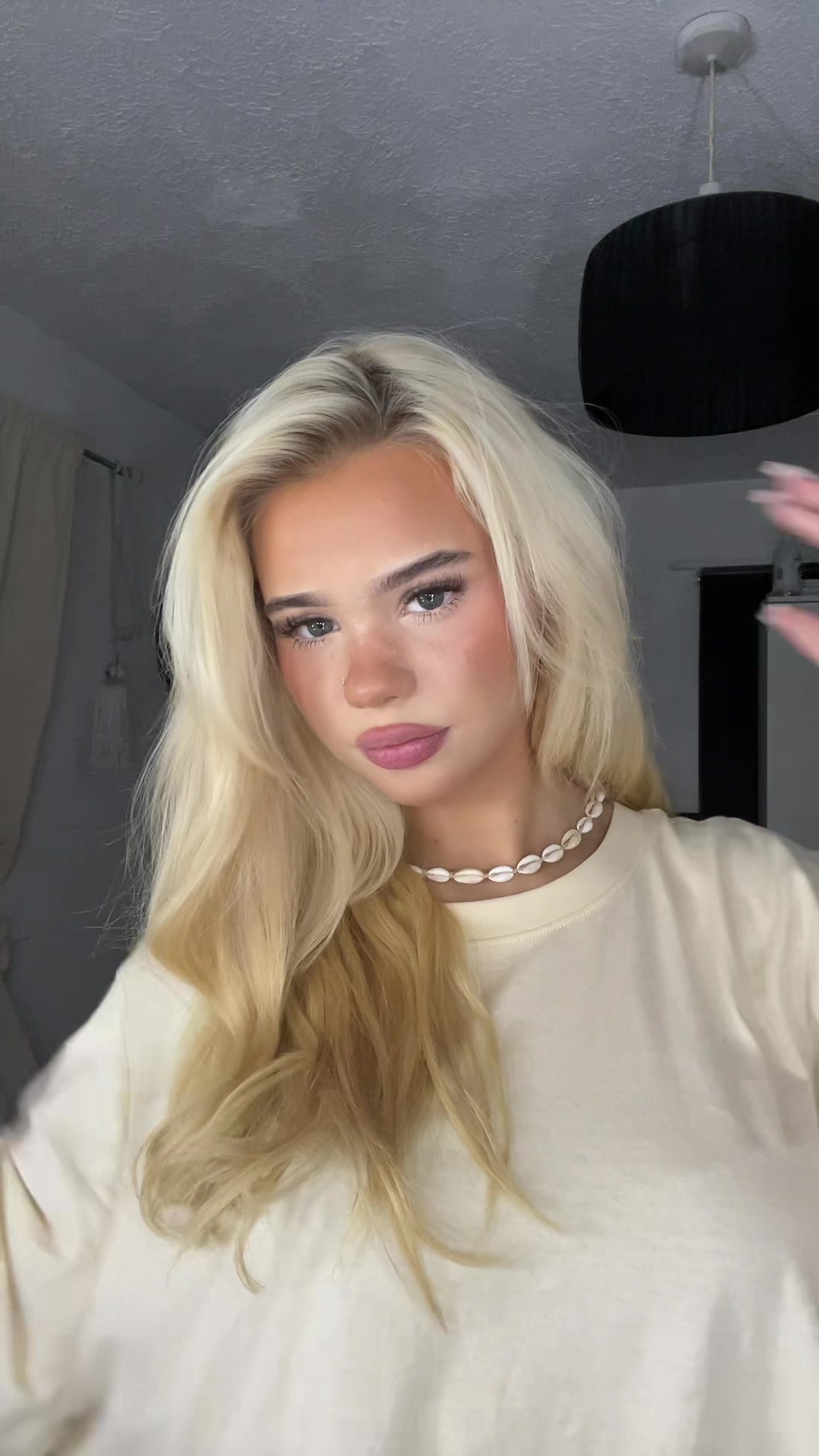 @💎𝐌𝐈𝐊𝐀 𝐁𝐑𝐎𝐎𝐊𝐒💎