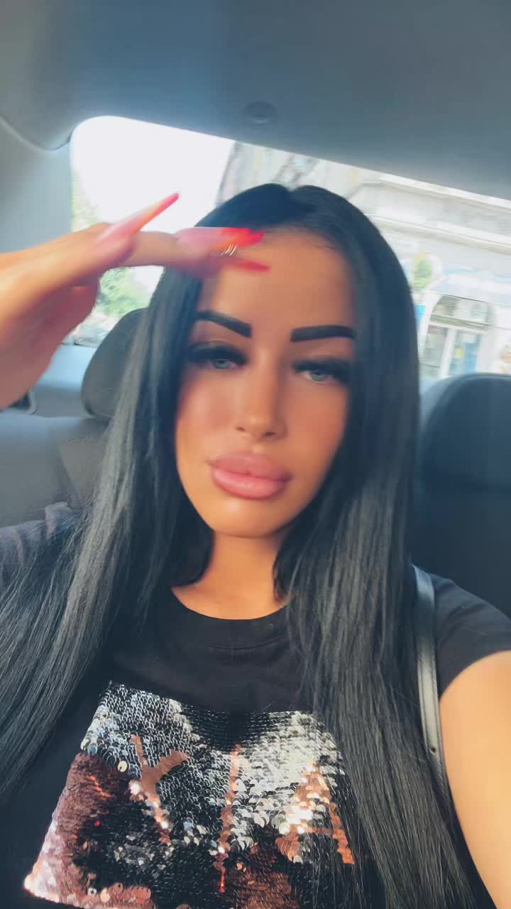 @Bakos Eszti