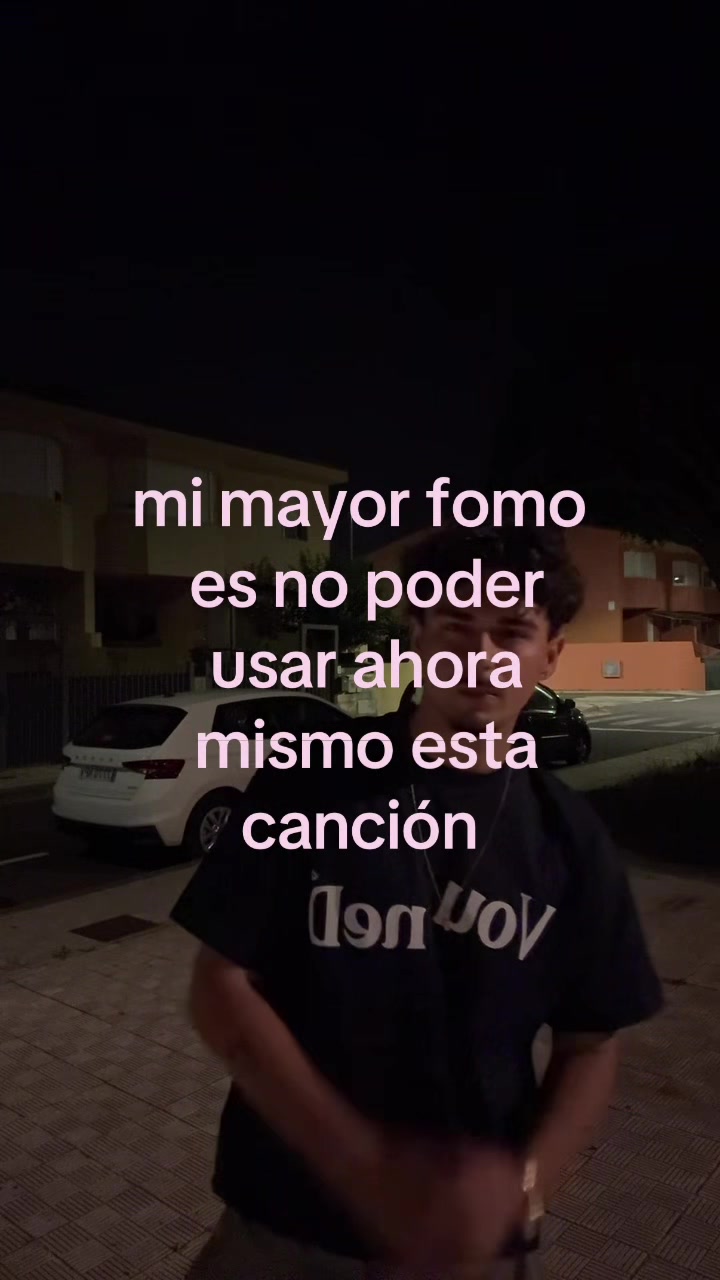 @carlosbelloo__