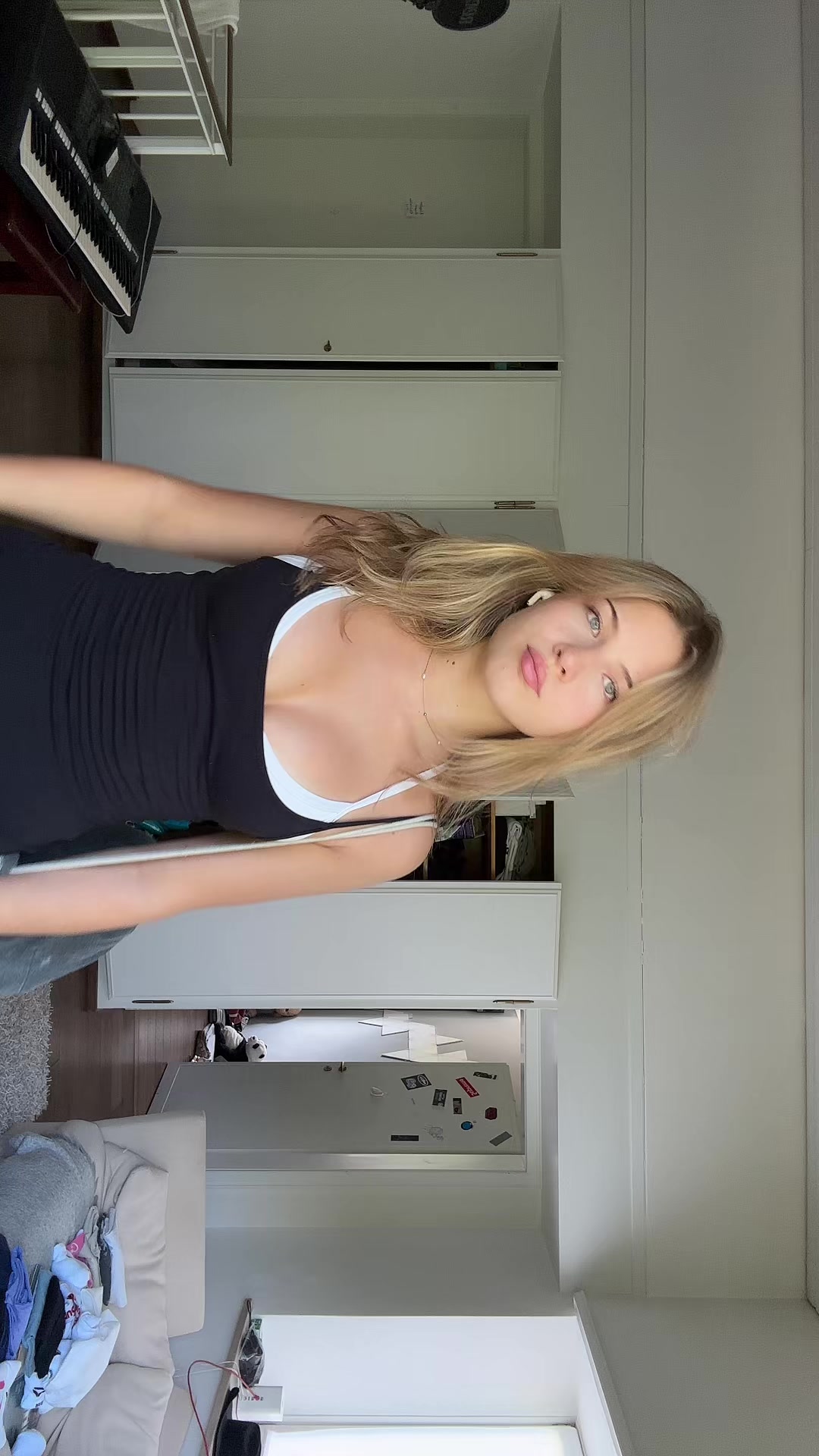 @ellaz.spam35