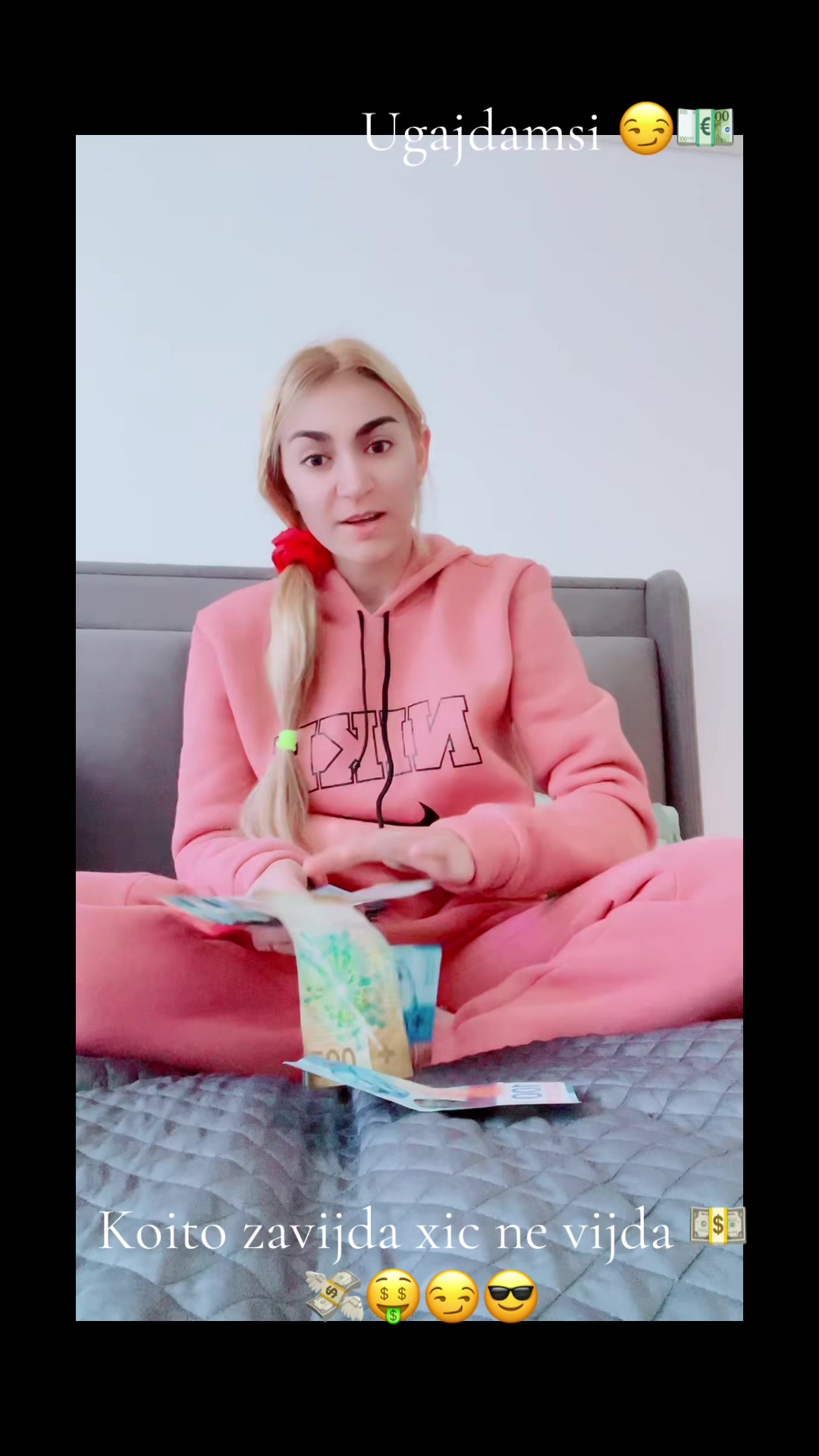 @Galq Laura Kiro Zavinagi