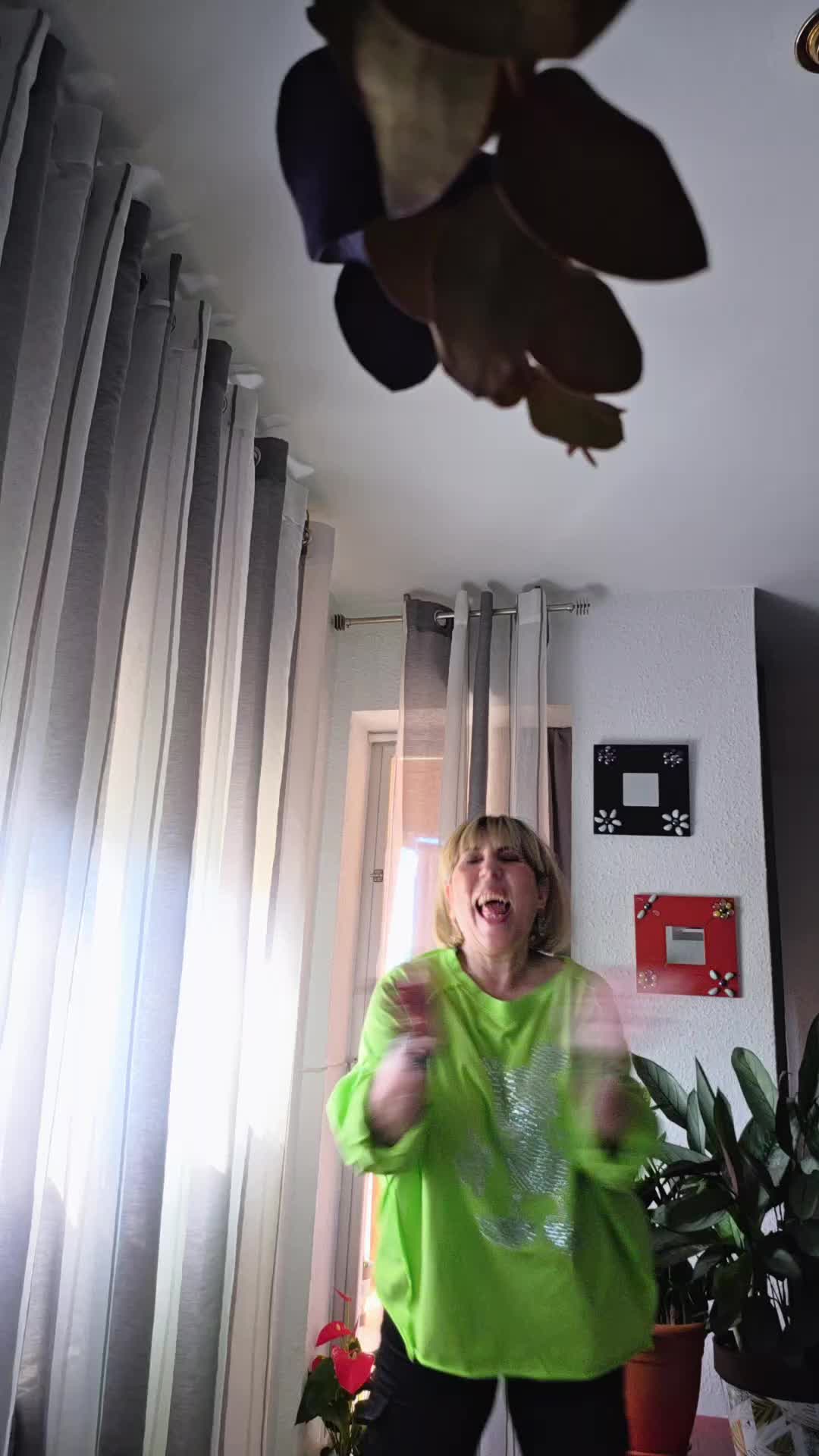 @MaryCarmen Orej&oacute;n del Amo