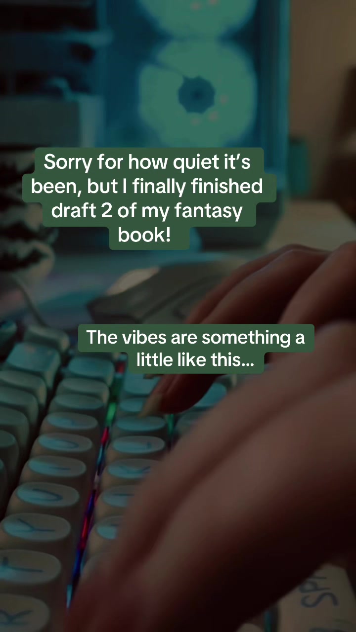 @Danielle - Writer✨📚
