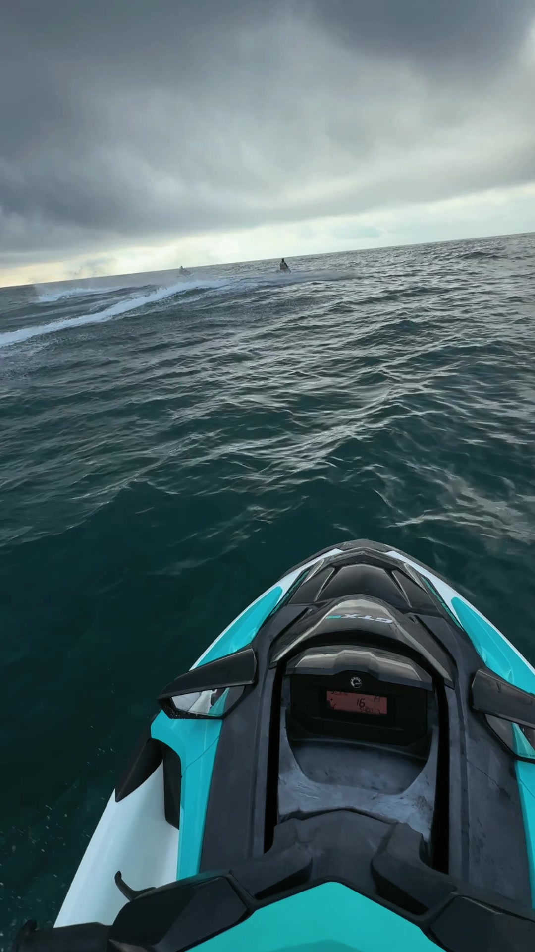 @Ahmed 🌊🦈