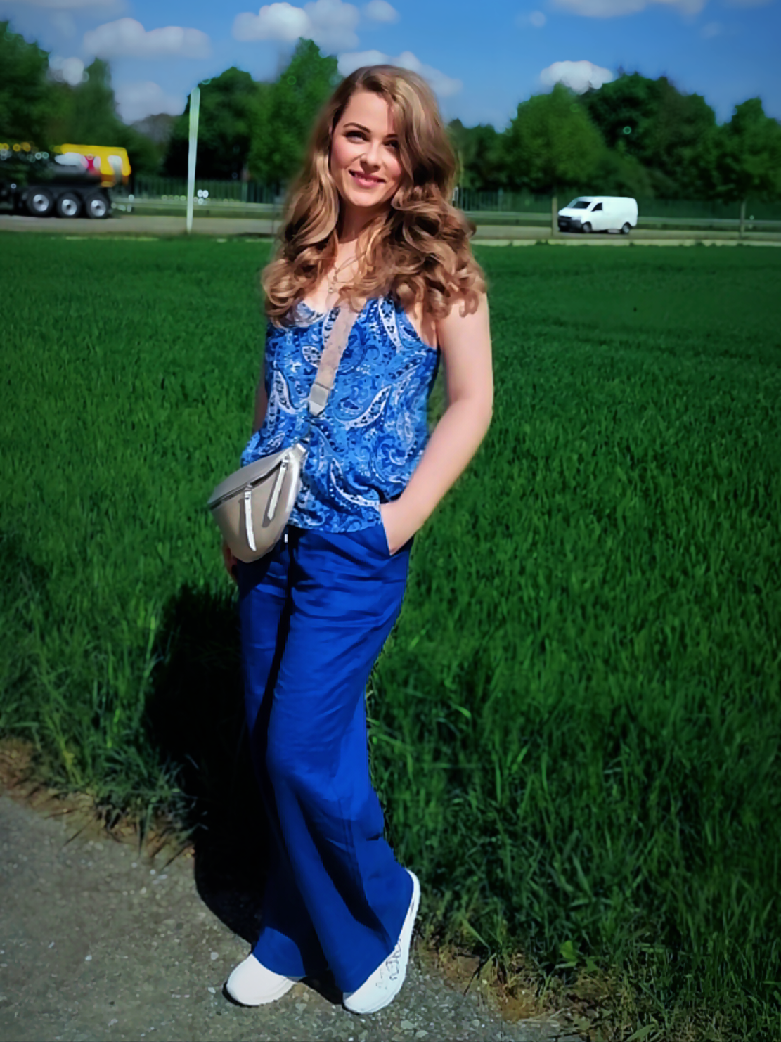 @Elena Rodina