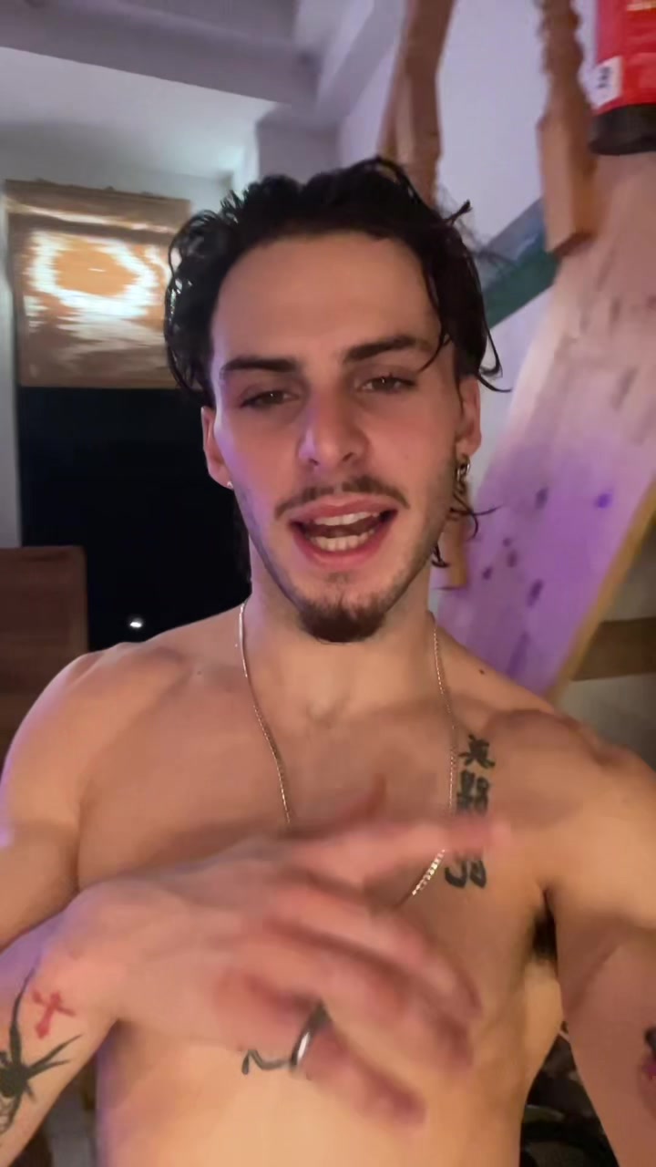 @Plainboi RoY$