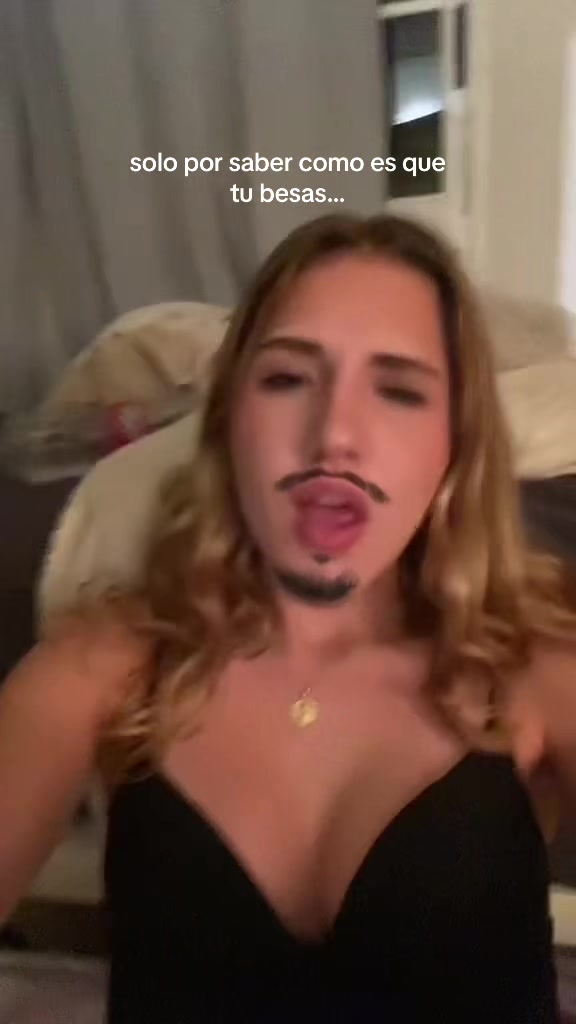@💋
