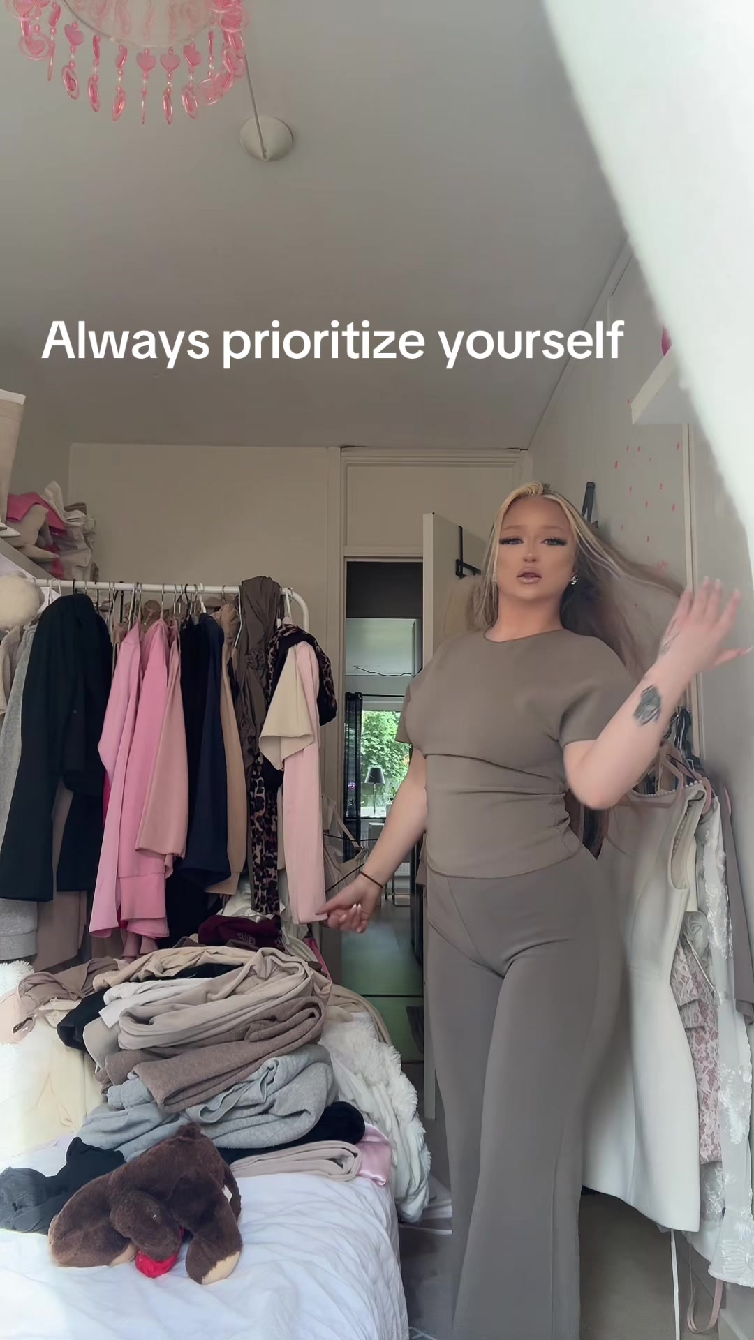 @eliciahj