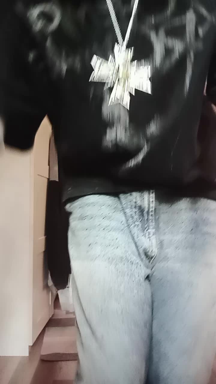 @🦇eronica