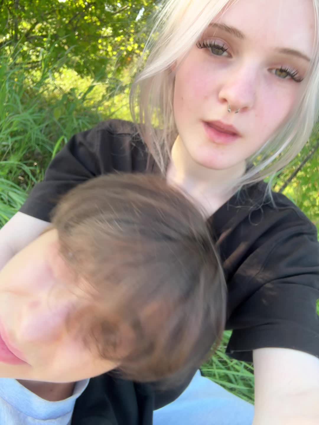 @.;]