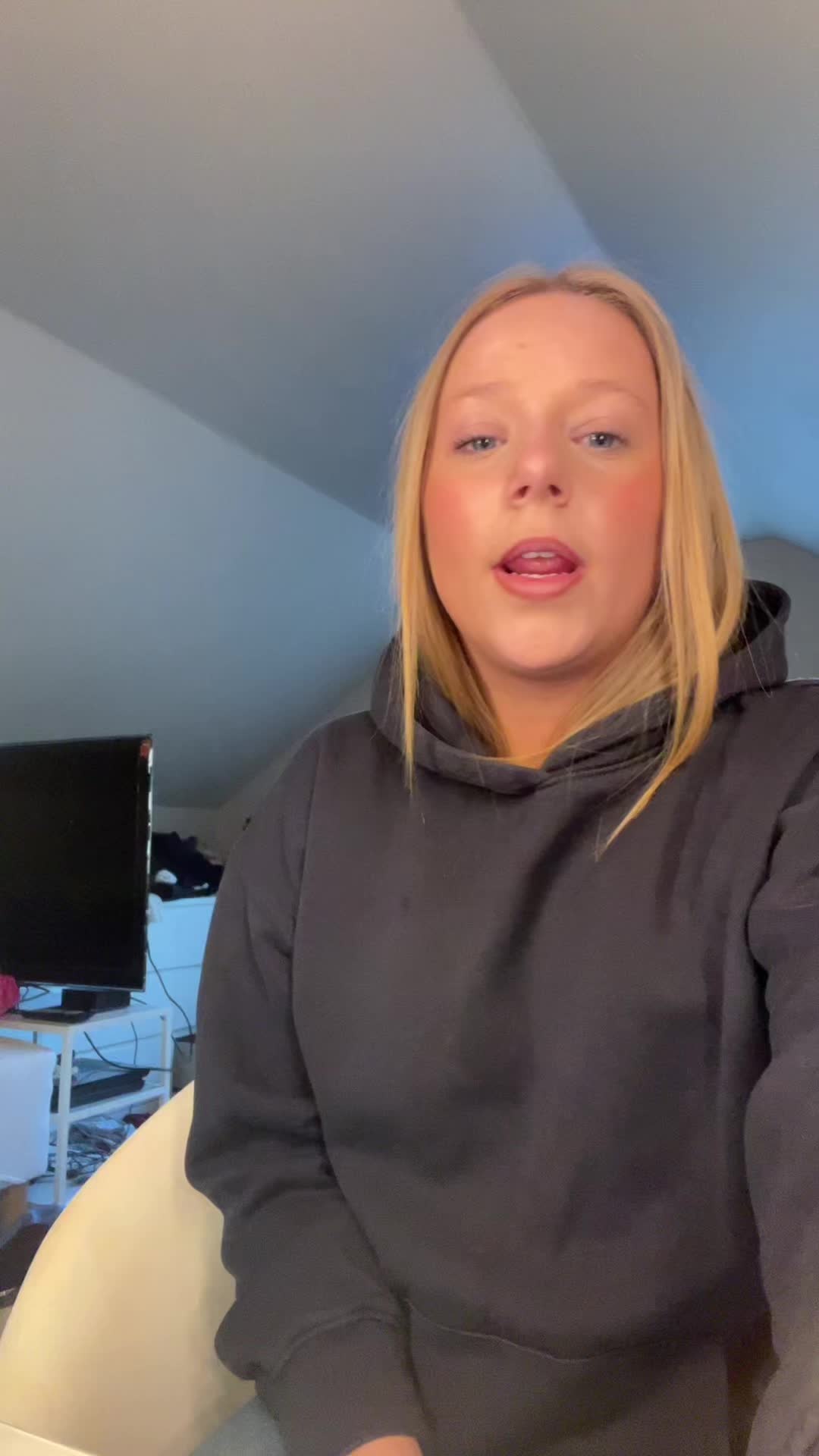 @Ella💕
