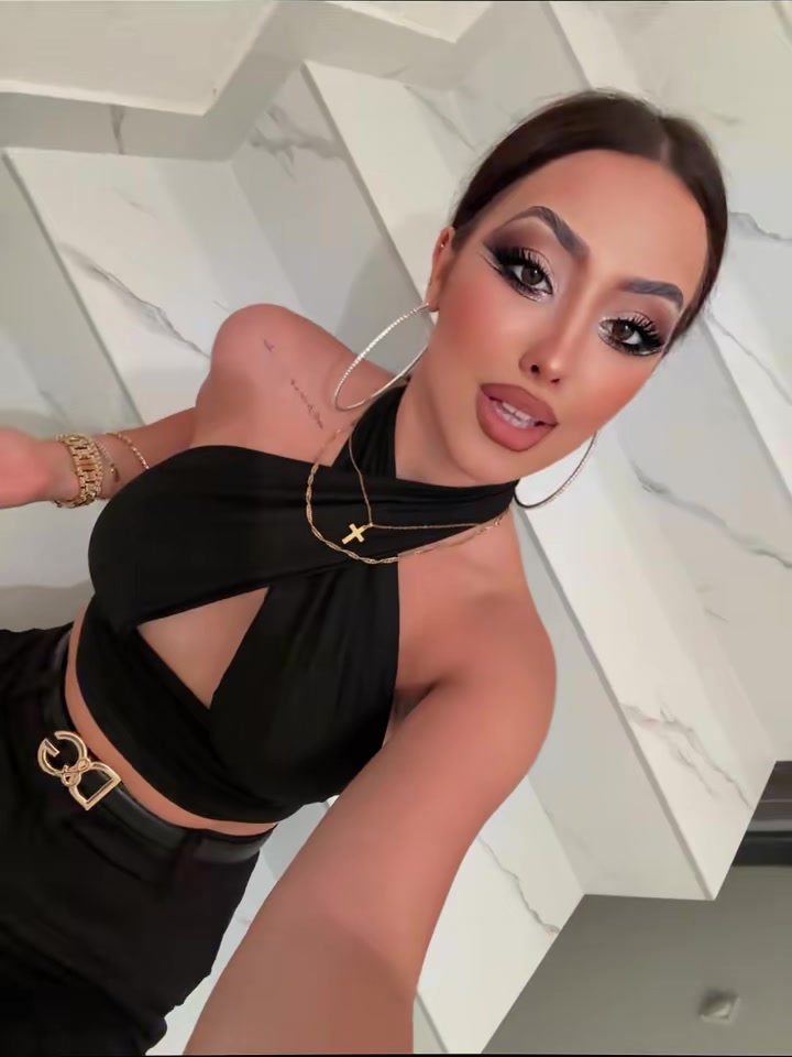 @𝐒𝐀𝐑𝐀 𝐒𝐓𝐎𝐀𝐍𝐎𝐕𝐒𝐊𝐀