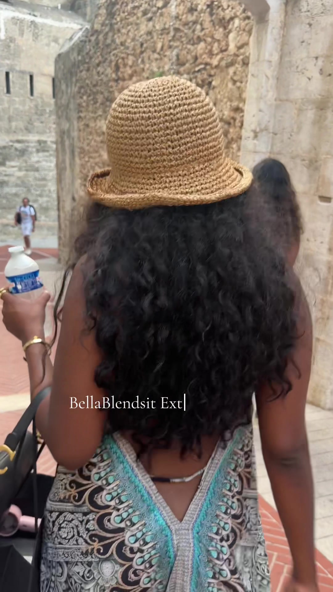 @bellablendsit